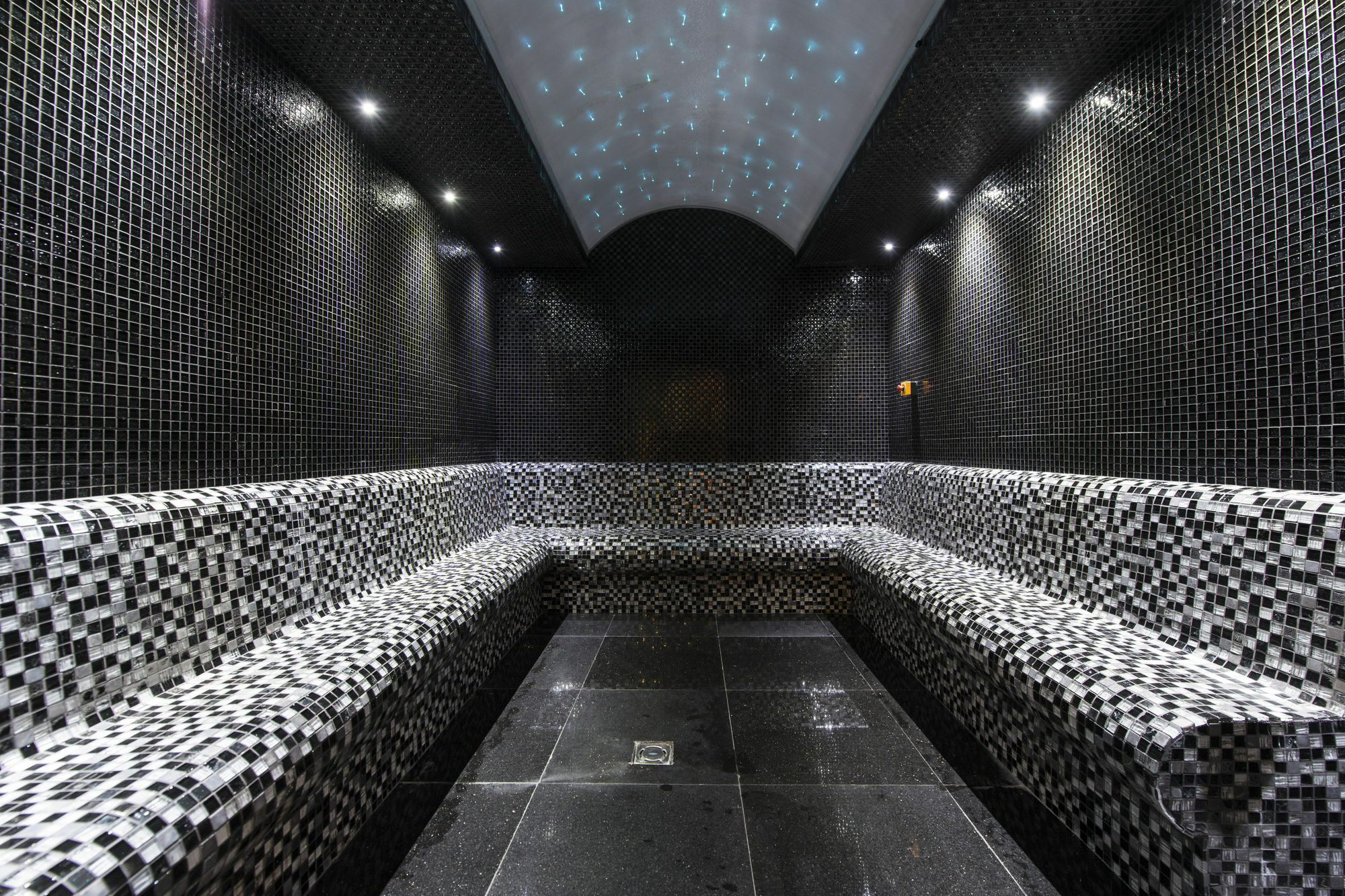 Park Inn By Radisson Ankara Cankaya Exterior foto